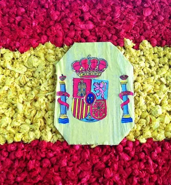 Manualidades del día de la bandera para preescolar